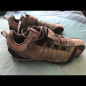 NWT Adidas cycling shoes